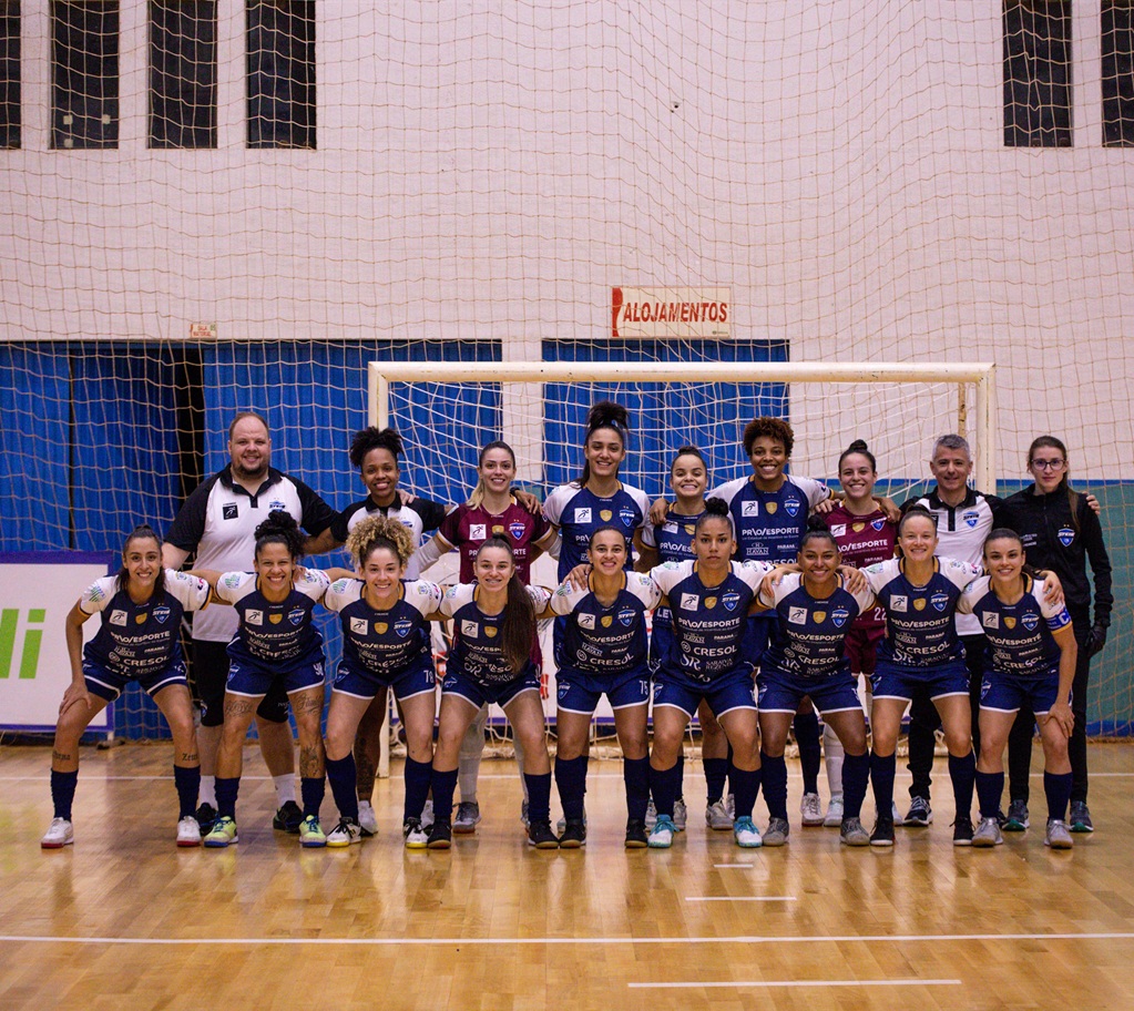 Stein goleia APCEF, mantém invencibilidade e fecha primeira fase da LFF na liderança
