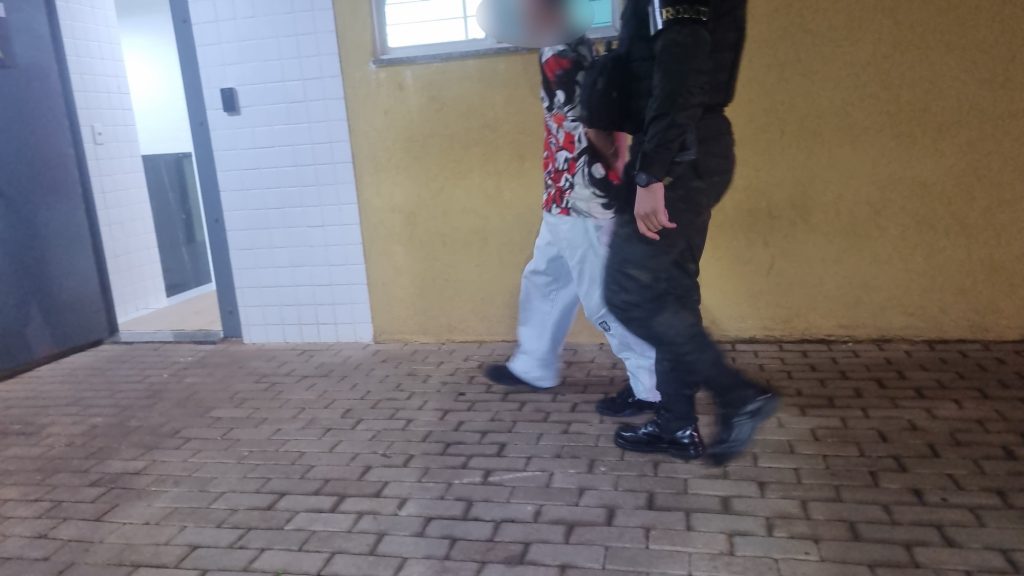 Jovem é preso após esconder maconha no banheiro do Terminal Leste em Cascavel