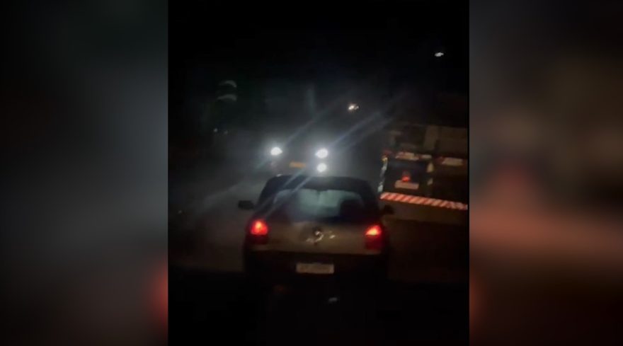 Imprudência: caminhoneiro filma carro em zigue-zague que quase causa acidentes na BR-277 em Ibema