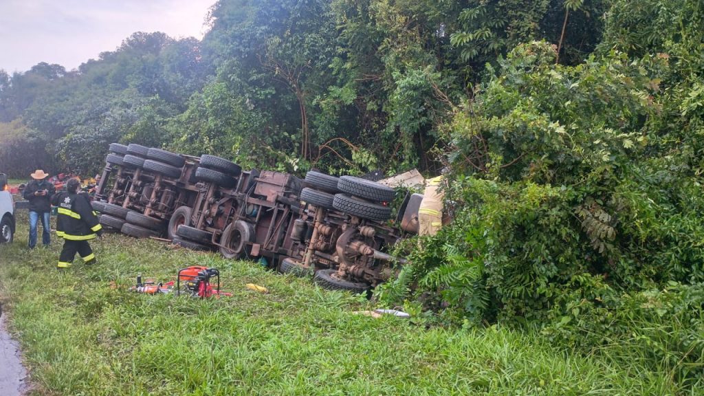 Tragédia na rodovia: Motorista morre em grave acidente na BR-373, em Ponta Grossa