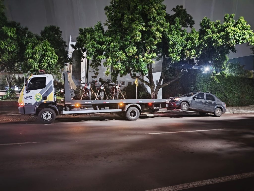 Três motos e um carro são apreendidos em operação na Região Oeste