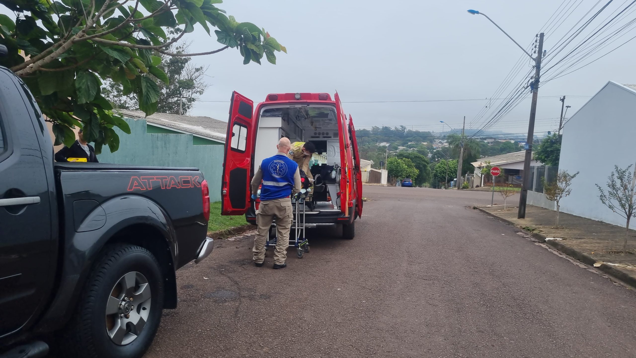 Idoso de 83 anos é socorrido após sofrer queda no Jardim Nova Cidade