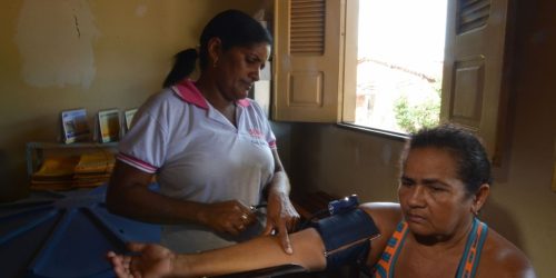 Seleção pública oferece 500 vagas para médicos de família e comunidade Imagem referente a Seleção pública oferece 500 vagas para médicos de família e comunidade