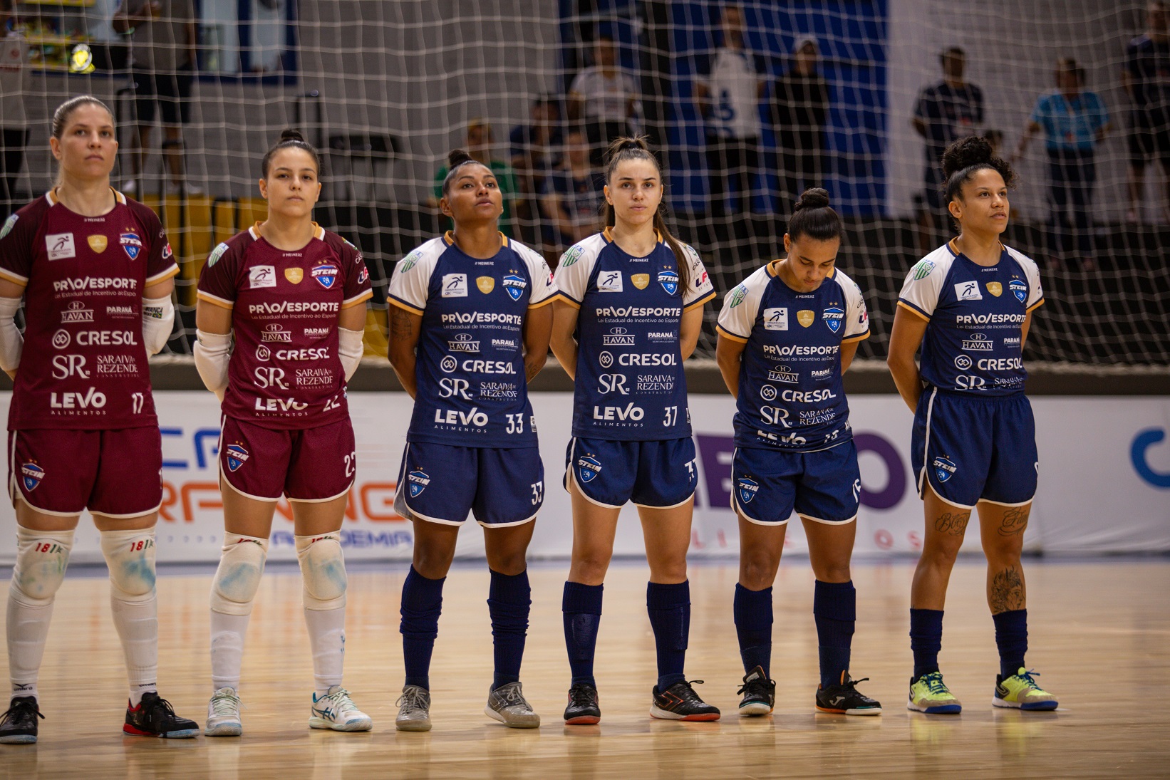 Buscando 5ª vitória consecutiva, Stein Cascavel desafia Leoas da Serra em casa