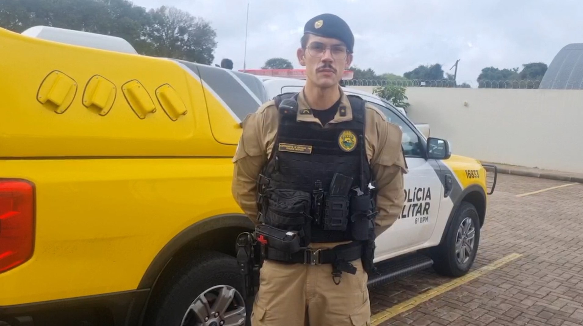 "Ele enviou vídeos com arma e o cachorro": diz oficial da PM sobre prisão de homem que invadiu casa da ex e subtraiu Pitbull