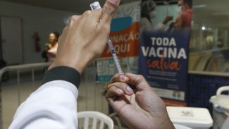 Gripe: São Paulo inicia vacinação em estações e terminais na segunda