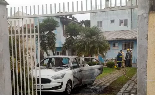 Filha drogada incendeia casa e agride mãe em tratamento de câncer