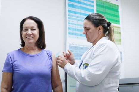 Imagem referente a Seis unidades de saúde terão aplicação de vacina contra gripe em horário noturno