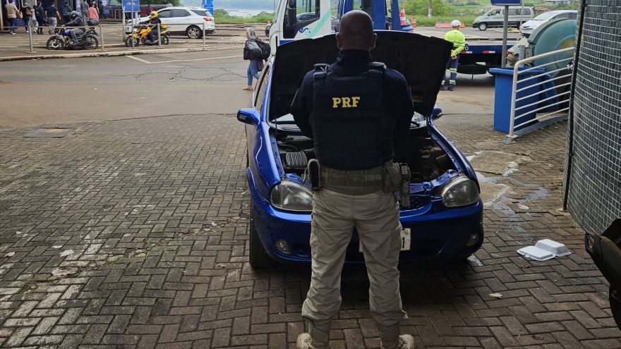 PRF recupera veículo furtado há mais de 25 anos