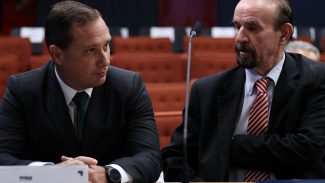 Cid confirma que Bolsonaro presenciou apresentação de minuta golpista