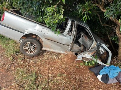 Homem morre em grave acidente em Terra Roxa Homem morre em grave acidente em Terra Roxa