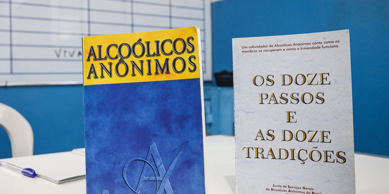 Alcoólicos Anônimos, que faz 90 anos, tem maior participação feminina Alcoólicos Anônimos, que faz 90 anos, tem maior participação feminina