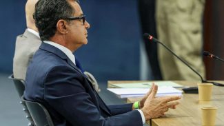 Garnier nega envolvimento em trama golpista: 
