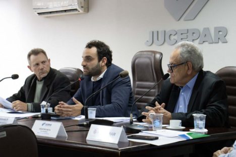 Jucepar moderniza sistema e amplia acesso a dados de empresas do Paraná Jucepar moderniza sistema e amplia acesso a dados de empresas do Paraná