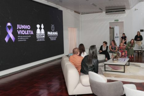 Governo do Paraná promove novas ações de enfrentamento à violência contra a pessoa idosa Governo do Paraná promove novas ações de enfrentamento à violência contra a pessoa idosa