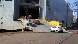 Exportações de automóveis do Paraná crescem 73,7% nos primeiros meses de 2025