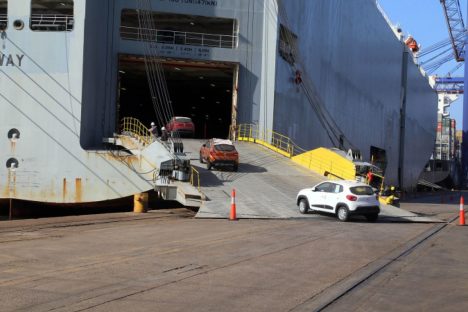 Exportações de automóveis do Paraná crescem 73,7% nos primeiros meses de 2025 Exportações de automóveis do Paraná crescem 73,7% nos primeiros meses de 2025