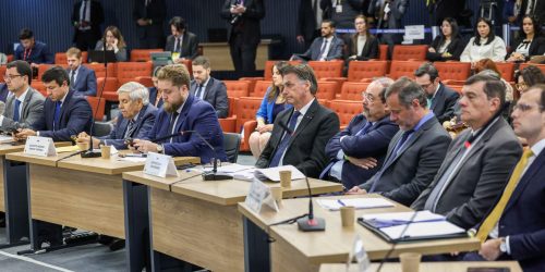 Imagem referente a Moraes nega pedido de Bolsonaro para exibir vídeos em interrogatório