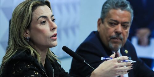 CPI das Bets: relatório aponta crimes e endividamento de famílias Imagem referente a CPI das Bets: relatório aponta crimes e endividamento de famílias