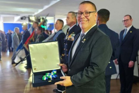 Extensão universitária: Unioeste recebe homenagem por 20 anos de atuação no Projeto Rondon Imagem referente a Extensão universitária: Unioeste recebe homenagem por 20 anos de atuação no Projeto Rondon