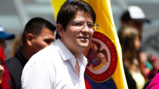 Miguel Uribe mostra sinais de melhora neurológica após ser baleado