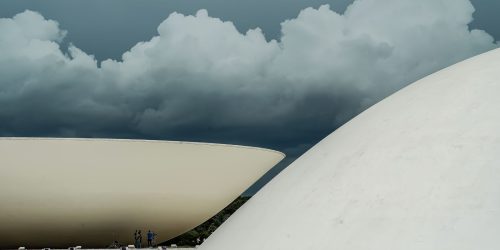 Combate a fake news bloqueia votação de código eleitoral no Senado Imagem referente a Combate a fake news bloqueia votação de código eleitoral no Senado