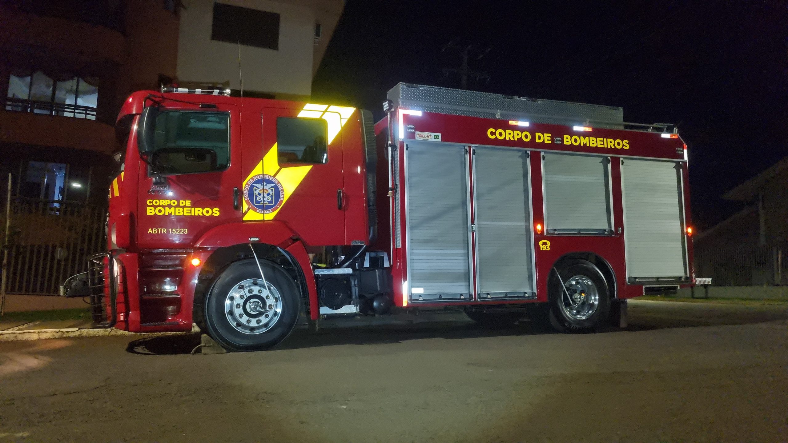 Cidade devastada: Bombeiros de Cascavel são enviados para Rio Bonito do Iguaçu Cidade devastada: Bombeiros de Cascavel são enviados para Rio Bonito do Iguaçu