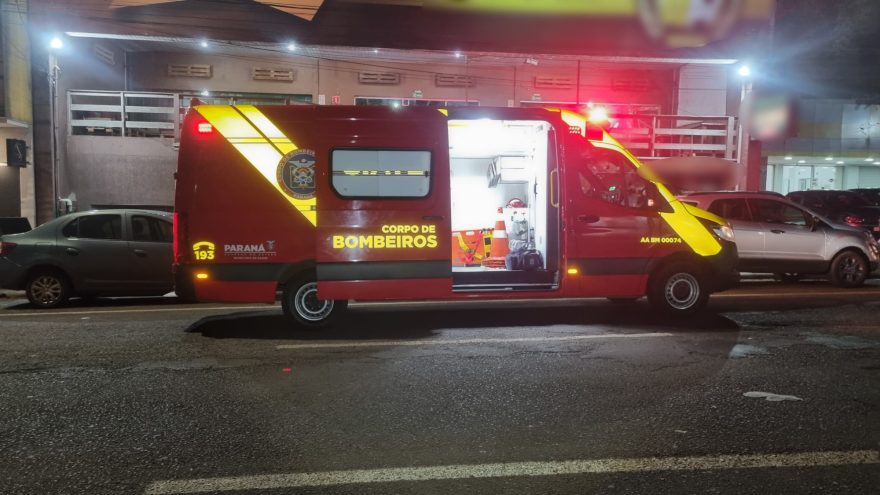 Jovem sofre luxação no joelho durante jogo de futebol no Centro