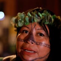 Mercado de carbono ameaça vida indígena, diz Alessandra Munduruku Imagem referente a Mercado de carbono ameaça vida indígena, diz Alessandra Munduruku