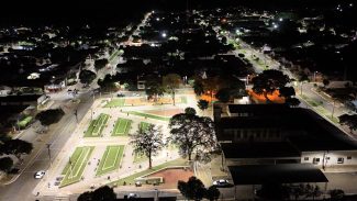 Troca de luminárias tradicionais por LED gera economia de R$ 5,6 milhões para os municípios