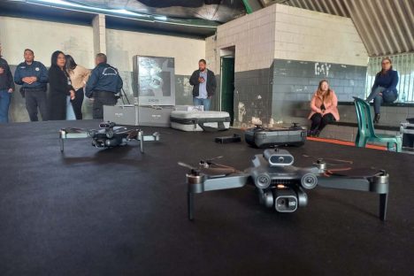 Alunos da rede estadual pilotam drones e mostram resultados das aulas de Robótica Imagem referente a Alunos da rede estadual pilotam drones e mostram resultados das aulas de Robótica