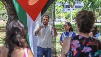 Ativista Thiago Ávila está a caminho do Brasil, diz Freedom Flotilla