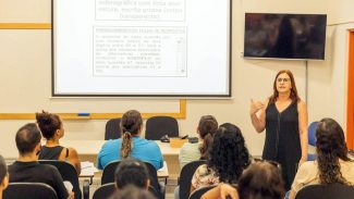 Postos remunerados: inscrições para fiscais do vestibular da UEM começam na sexta