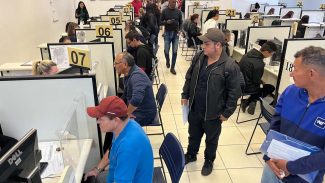 Líder em empregos via Agências do Trabalhar, Paraná está 217% à frente do segundo colocado Líder em empregos via Agências do Trabalhar, Paraná está 217% à frente do segundo colocado