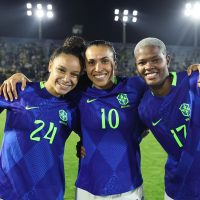 Imagem referente a Seleção feminina assume quarta posição do ranking da Fifa