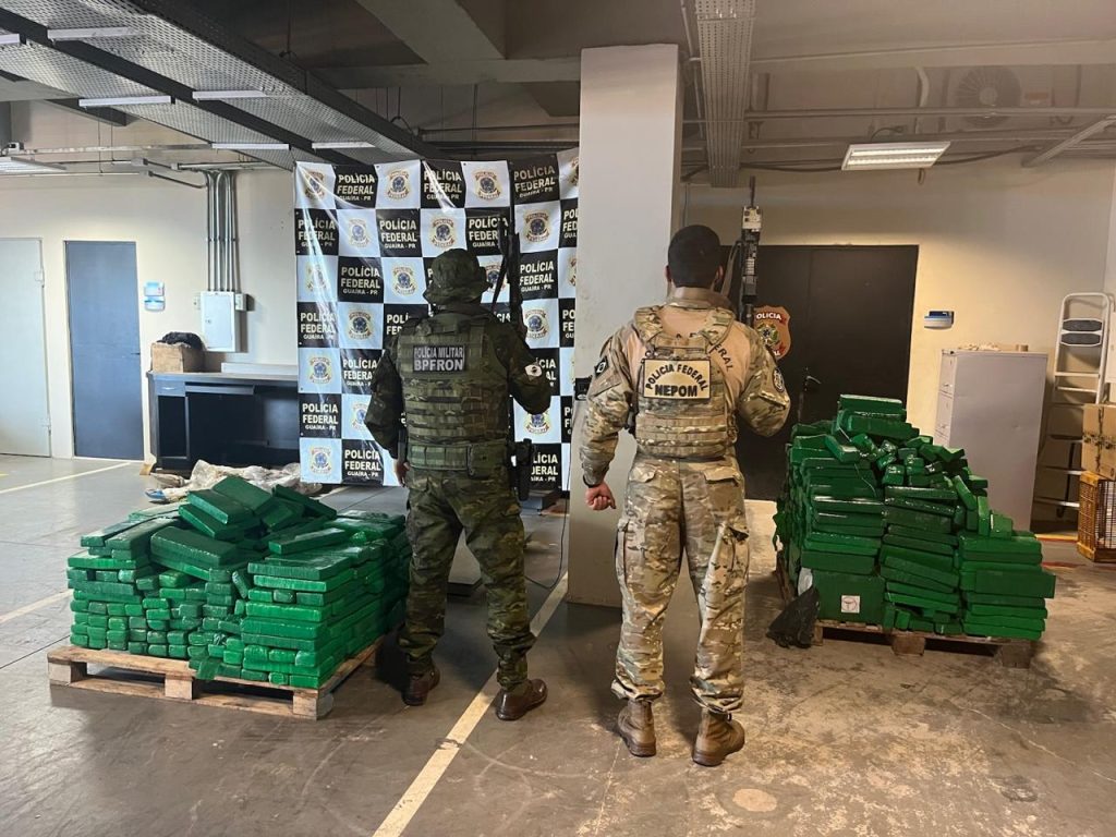 Ação conjunta entre Polícia Federal e BPFron apreende de 884 quilos de maconha