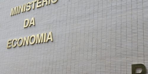 MP alternativa a IOF prevê R$ 4,28 bi de corte de gastos em 2025 Imagem referente a MP alternativa a IOF prevê R$ 4,28 bi de corte de gastos em 2025