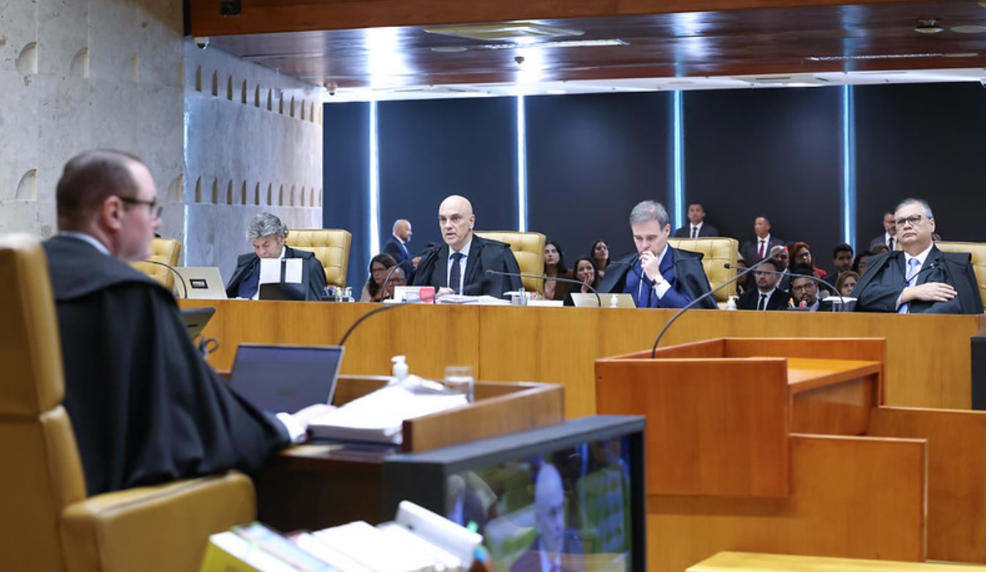 STF avança em responsabilização das redes sociais: Moraes defende punições severas para big techs por conteúdo criminoso