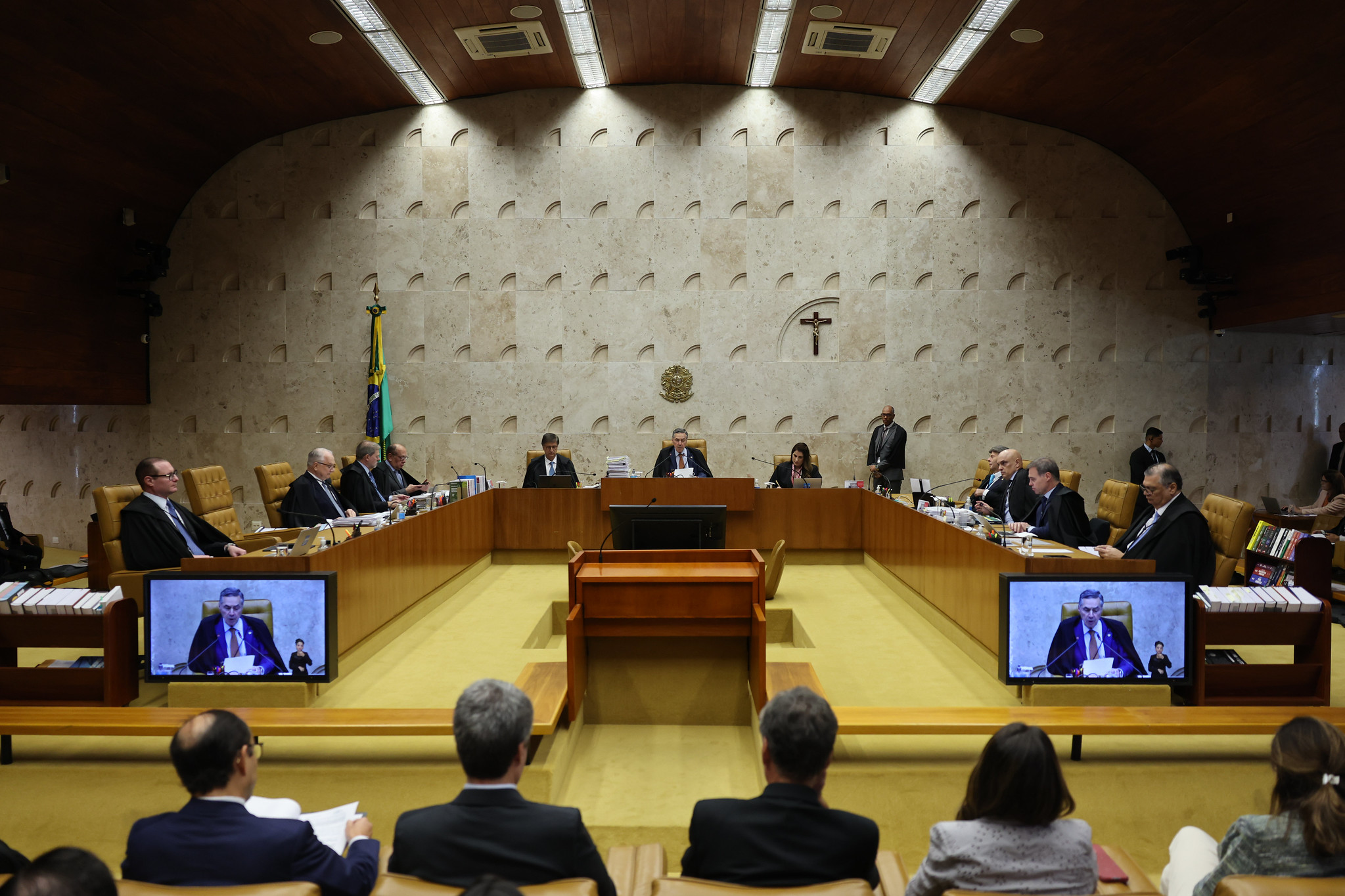 O que muda para você nas redes sociais com a decisão do STF? Entenda os impactos diretos