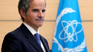 Agência de energia atômica defende solução negociada de Israel e Irã