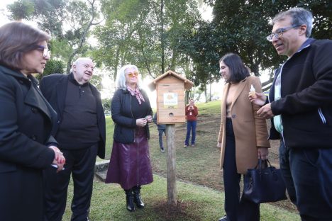 Sede do Ministério Público estadual ganha jardins de mel do Poliniza Paraná Imagem referente a Sede do Ministério Público estadual ganha jardins de mel do Poliniza Paraná