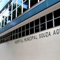 Unidades de saúde do Rio terão placas com textos críticos ao aborto Imagem referente a Unidades de saúde do Rio terão placas com textos críticos ao aborto