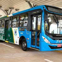 Imagem referente a Transporte coletivo normal nesta segunda (20), mas em escala de feriado na terça (21)