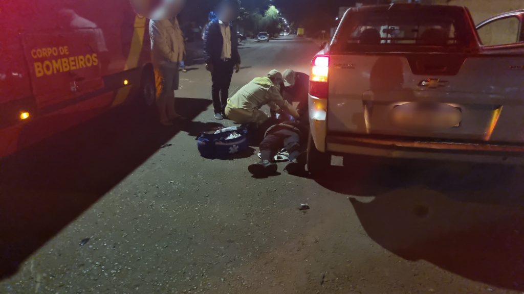Motociclista bate contra Montana em cruzamento no Bairro Esmeralda