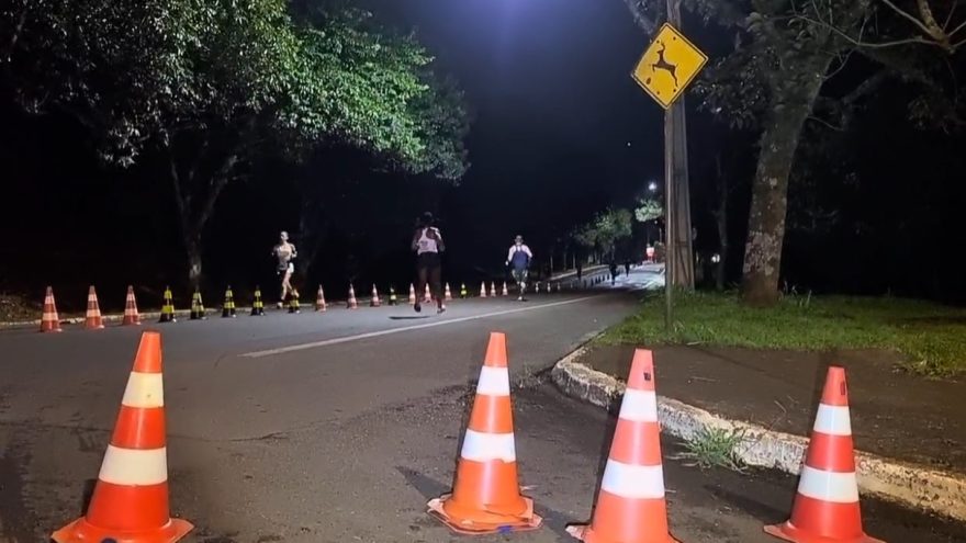 Corrida em memória de ciclista morto em acidente é realizada em Cascavel