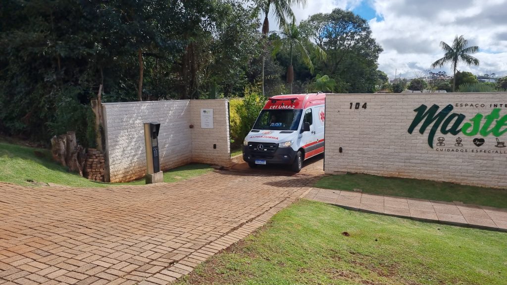 Idosa de 86 anos morre após parada cardiorrespiratória em casa de repouso no São Cristóvão Idosa de 86 anos morre após parada cardiorrespiratória em casa de repouso no São Cristóvão
