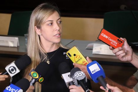 Junho Violeta: delegada ressalta importância de denunciar violência contra pessoa idosa Imagem referente a Junho Violeta: delegada ressalta importância de denunciar violência contra pessoa idosa