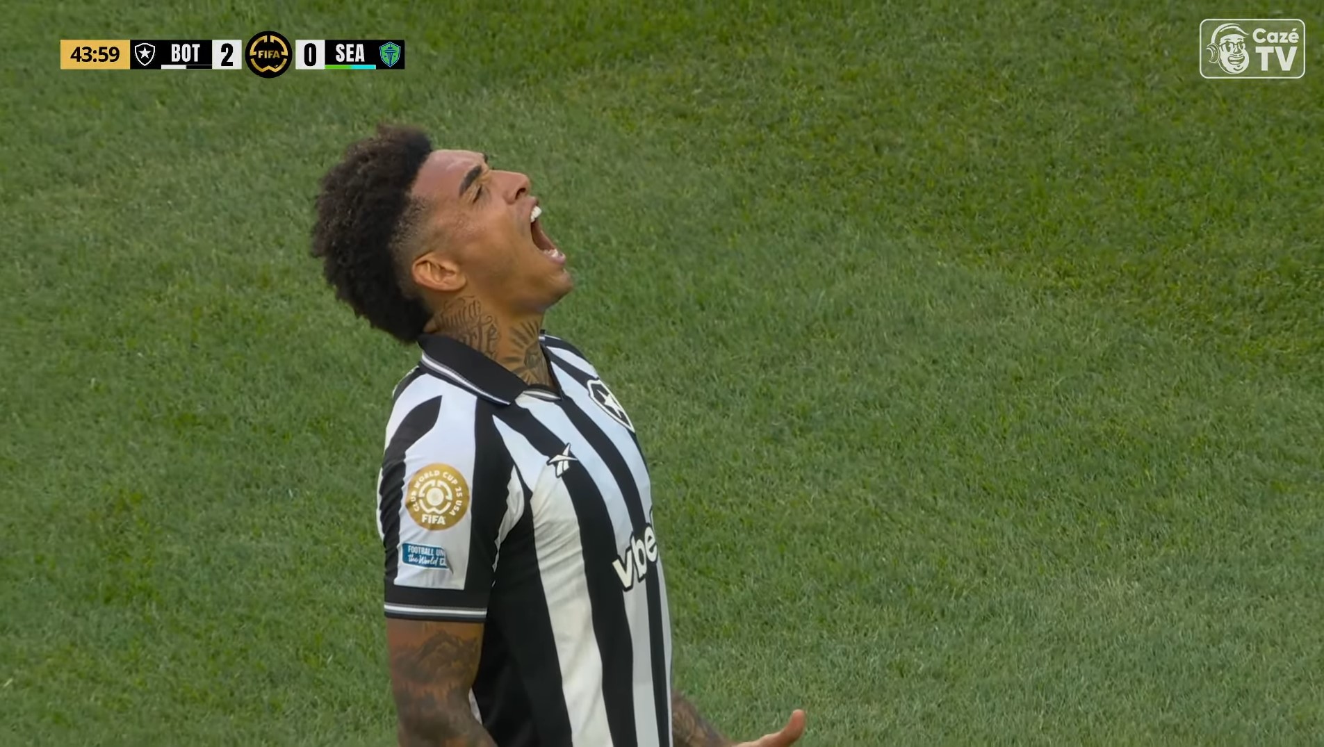 Botafogo leva susto desnecessário, mas vence Seattle Sounders na estreia do Mundial de Clubes