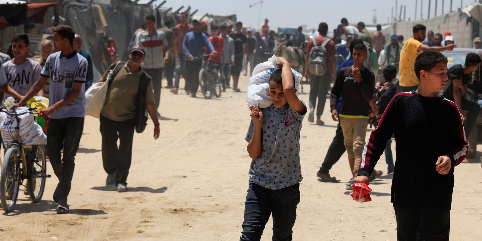 Gaza tem 40 mortos, metade perto de local de distribuição de alimentos Gaza tem 40 mortos, metade perto de local de distribuição de alimentos