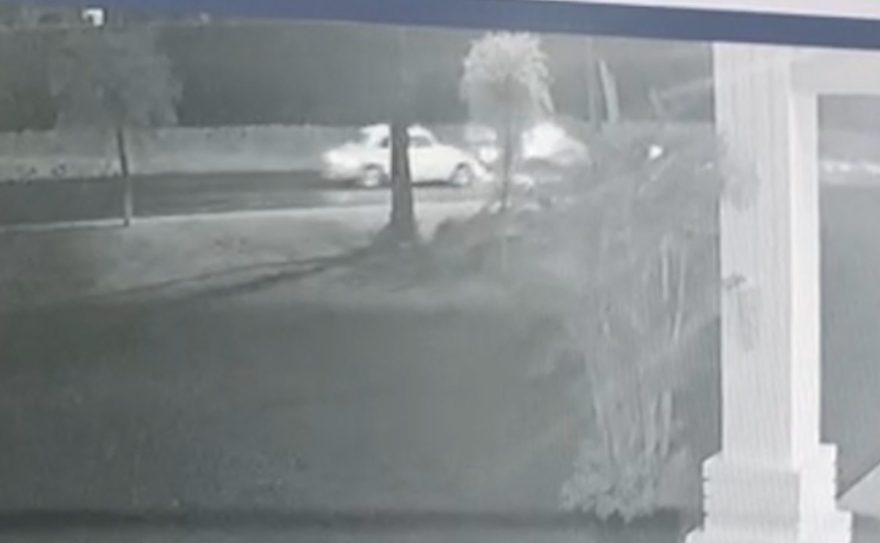 Vídeo mostra motociclista caindo em barranco às margens da PRc-467, em Cascavel
